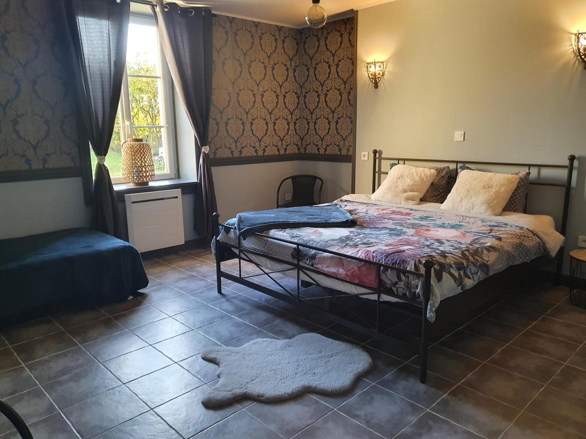 Au Petit Paradis Sainte-Gauburge-Sainte-Colombe Quarto foto